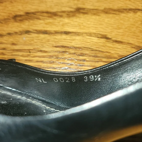 Louis Vuitton Black Genuine Leather Logo Peep Toe Sandal Shoes Pumps Heels - Picture 6 of 16